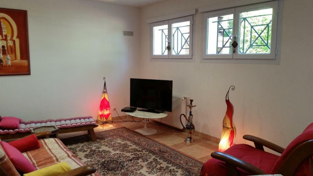 Chambre Avec Jardin Pierre Curie Bry-sur-Marne Buitenkant foto